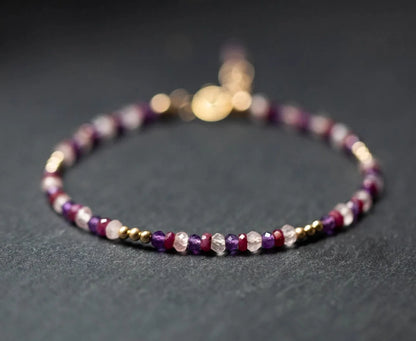 Amethyst beaded bracelet / February Birthstone / Aquarius & Pisces Zodiac / Amethyst Jewelry