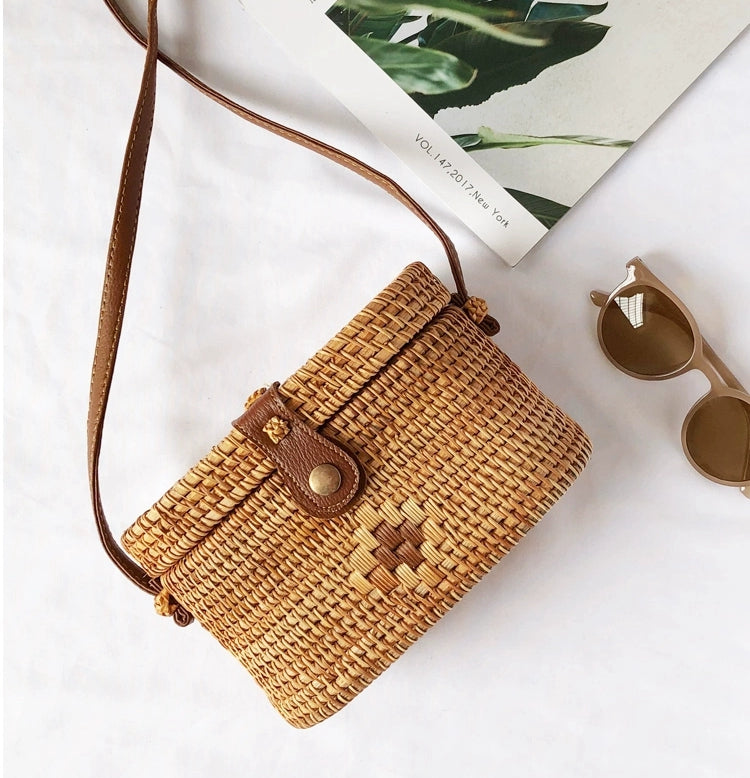 FINA Rattan Woven Bag