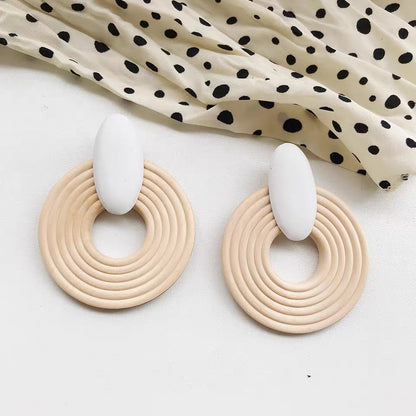 FINA Log Earrings - wooden hand made