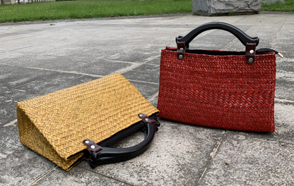 Straw Rattan woven ethnic style handbag