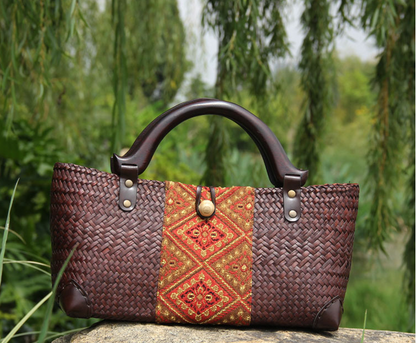 New woven women's rattan leisure national style handbag (Urban Simplicity)