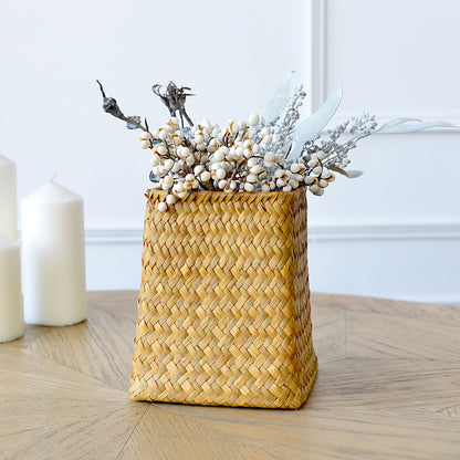 Hand woven straw flower and utensil vase, Storage Nordic style vase